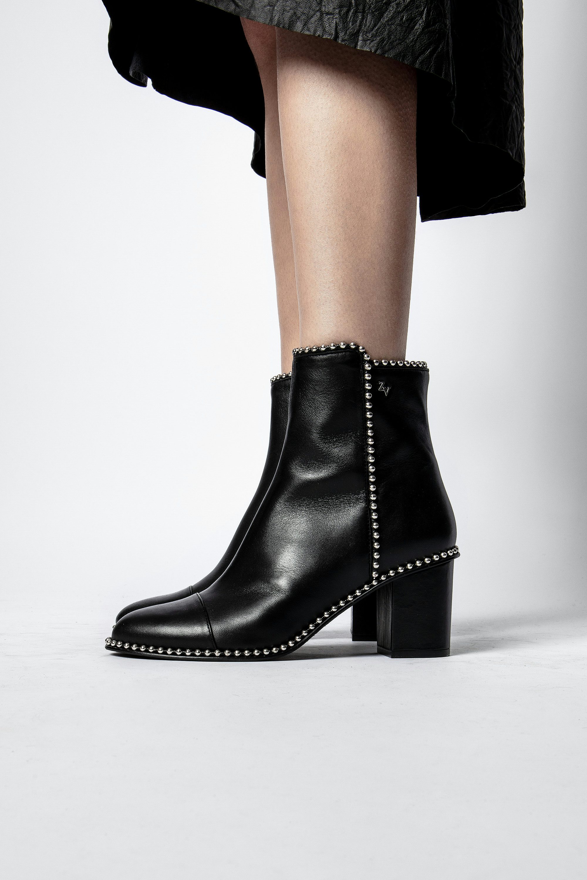 Lena Round Piping Ankle Boots - Women’s black heeled ankle boots